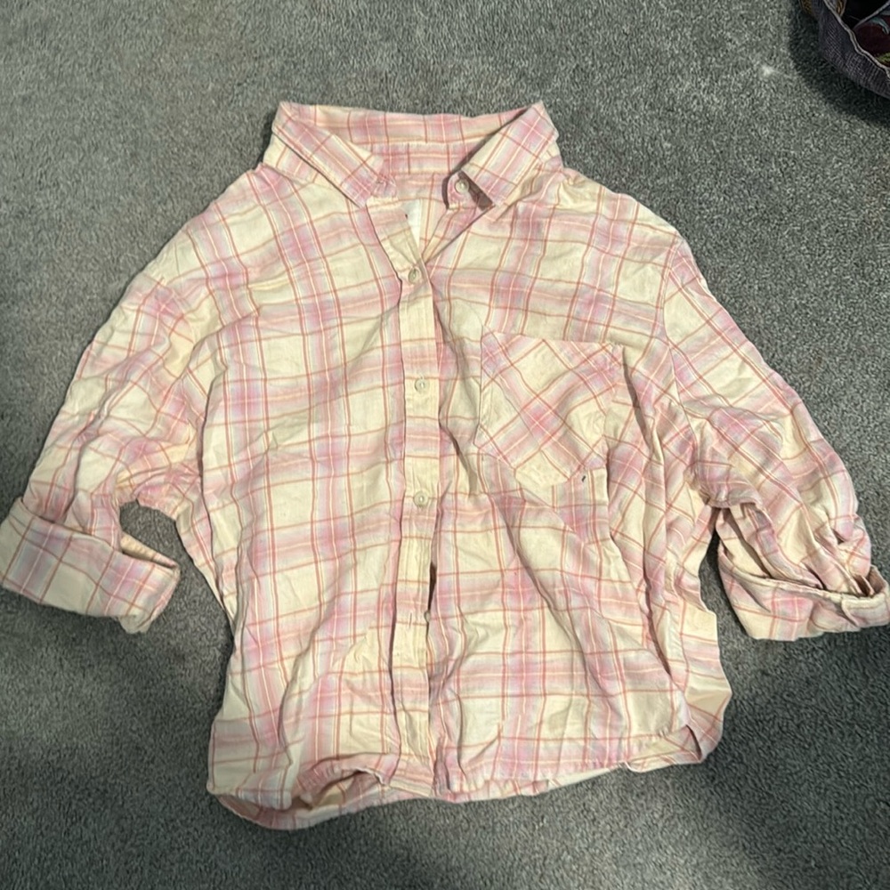 Pink XXL Mossimo supply company top.
